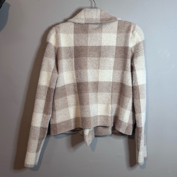 Rachel Zoe Beige and Cream Shacket - Picture 3 of 3